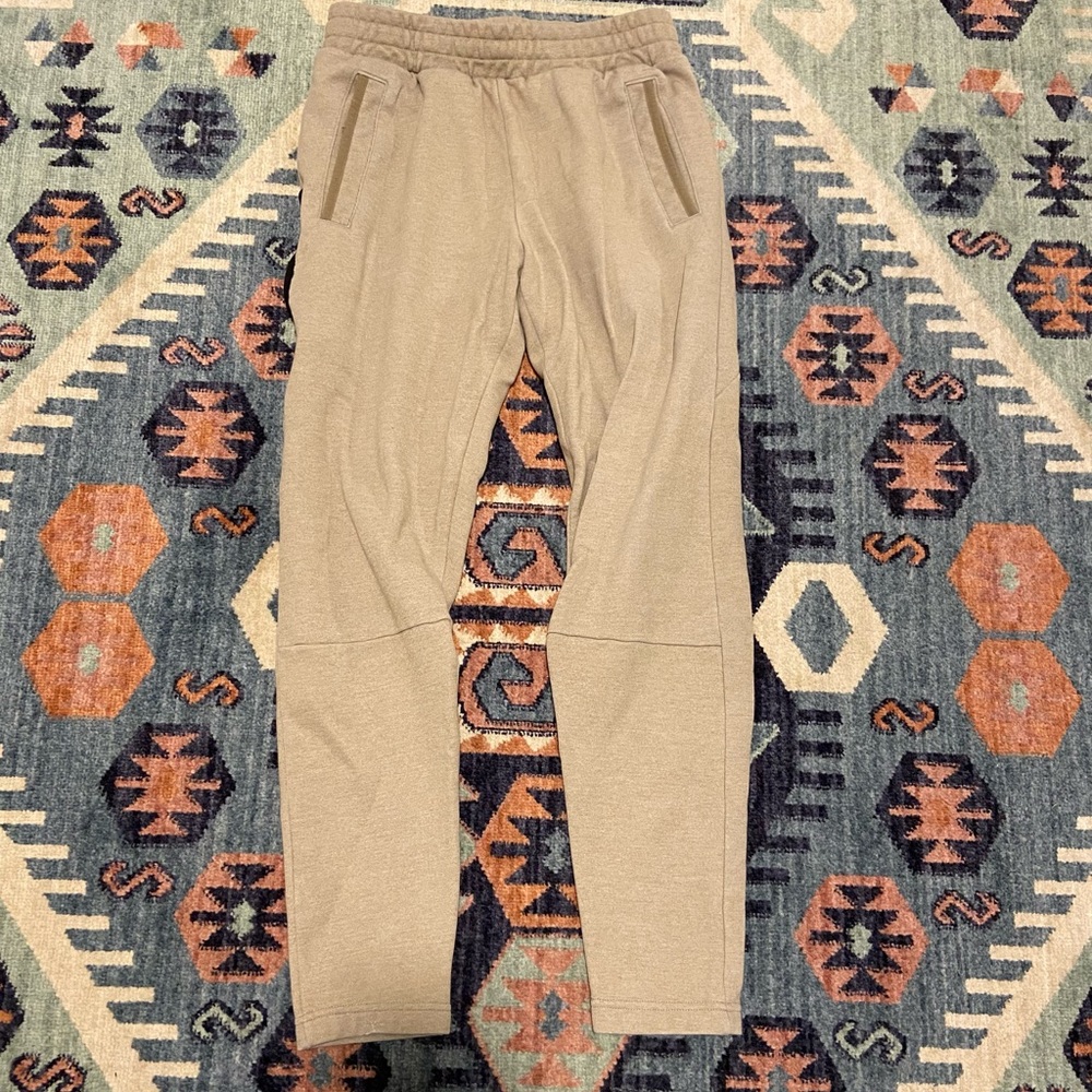 Champion 9 Tan Sweatpants - Medium